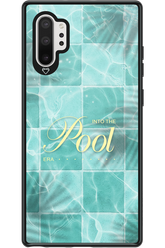 Into the Pool - Samsung Galaxy Note 10+