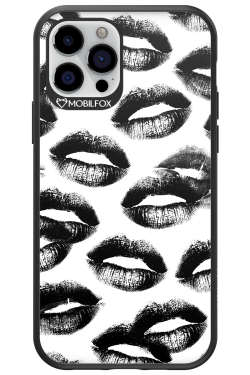 Ghost Kiss - Apple iPhone 12 Pro