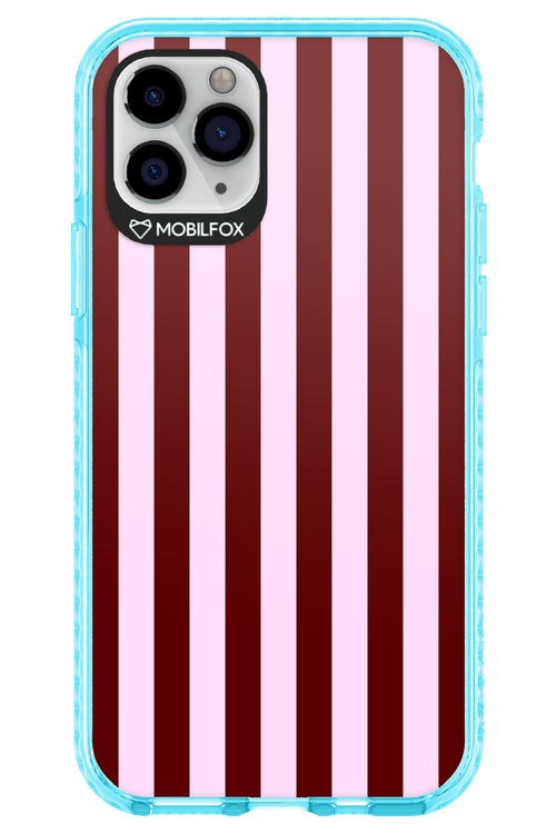 Circus Romance - Apple iPhone 11 Pro