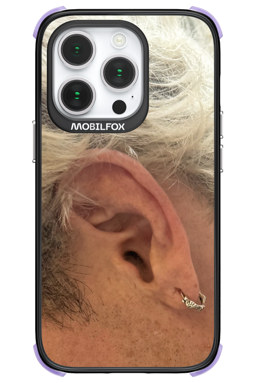 Ear - Apple iPhone 14 Pro