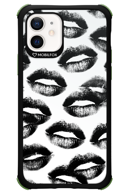 Ghost Kiss - Apple iPhone 12