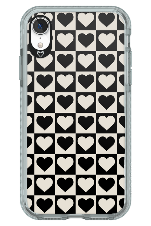 Checkered Heart - Apple iPhone XR