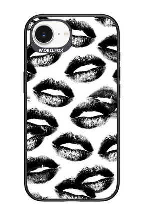 Ghost Kiss - Apple iPhone 16e