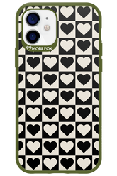 Checkered Heart - Apple iPhone 12