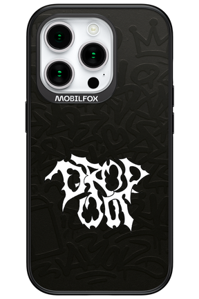 Drop Out - Apple iPhone 15 Pro