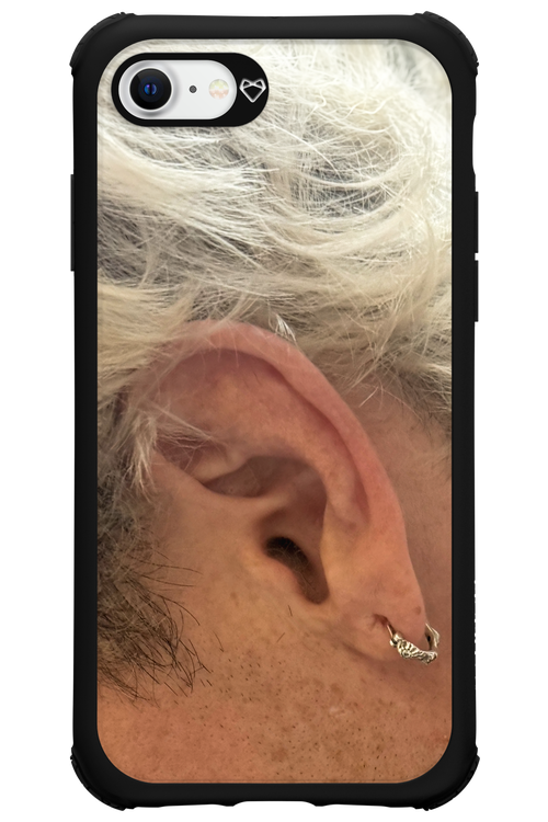 Ear - Apple iPhone 7