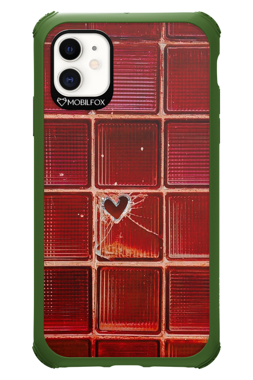 Heartbroken - Apple iPhone 11