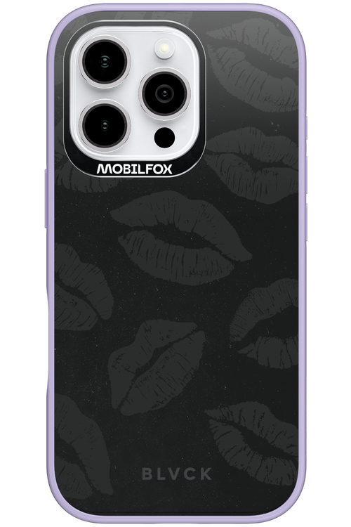 Dark Lips - Apple iPhone 16 Pro