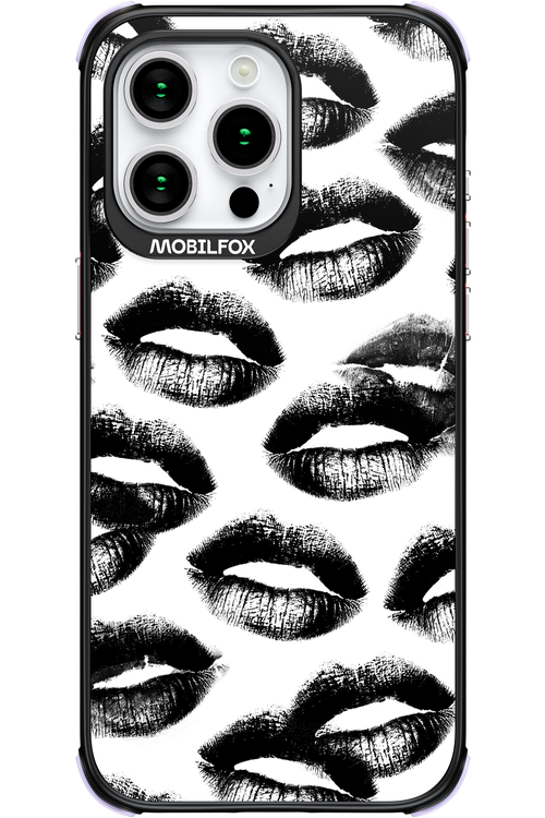 Ghost Kiss - Apple iPhone 15 Pro Max