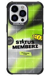 Status Memberz - Apple iPhone 13 Pro