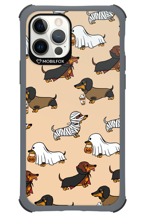 Scary Dachshund - Apple iPhone 12 Pro