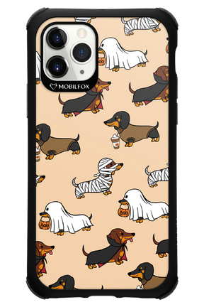 Scary Dachshund - Apple iPhone 11 Pro