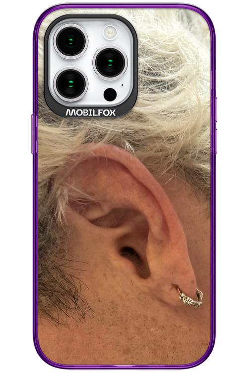 Ear 2.0 - Apple iPhone 15 Pro Max