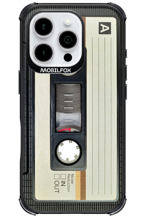 CASE 11 - Apple iPhone 16 Pro