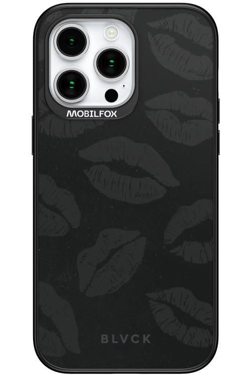 Dark Lips - Apple iPhone 15 Pro Max