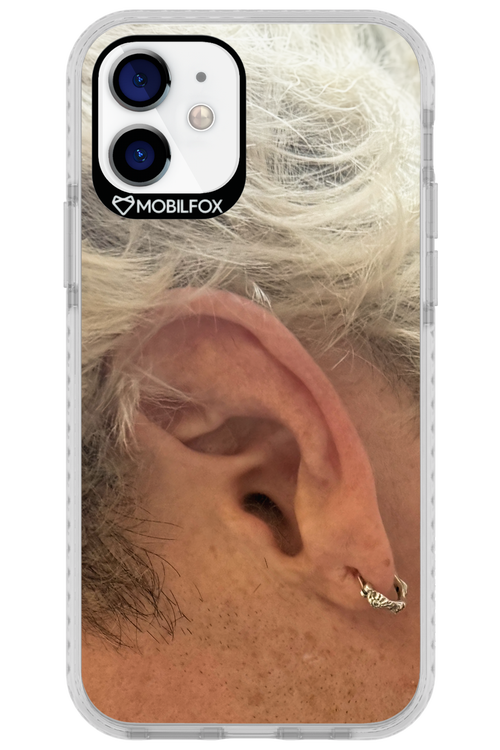 Ear - Apple iPhone 12
