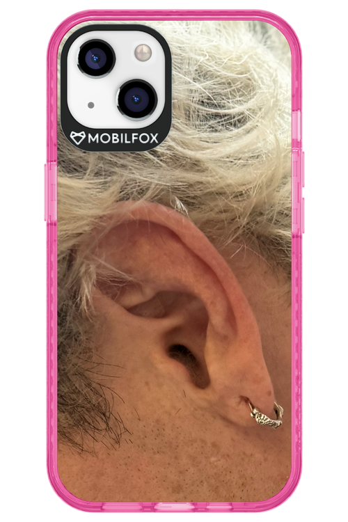 Ear - Apple iPhone 13
