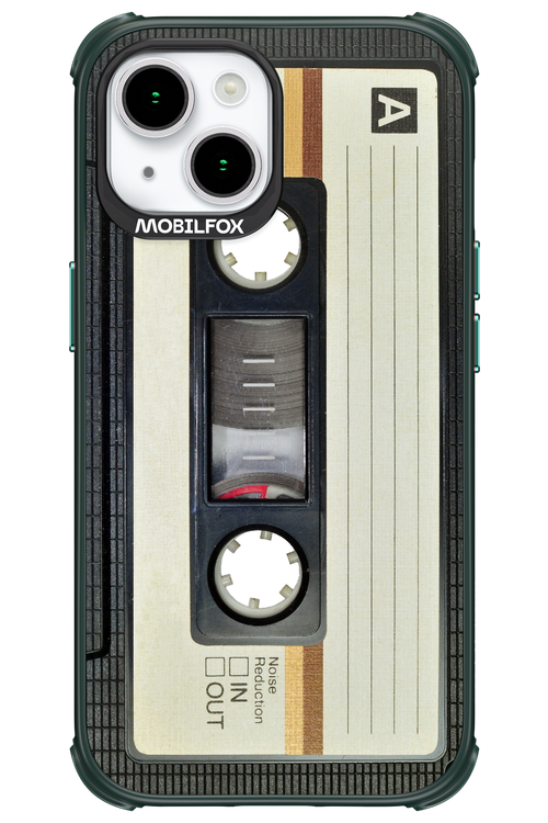 CASE 11 - Apple iPhone 15