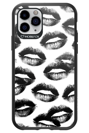 Ghost Kiss - Apple iPhone 11 Pro