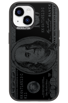 100 - Apple iPhone 15