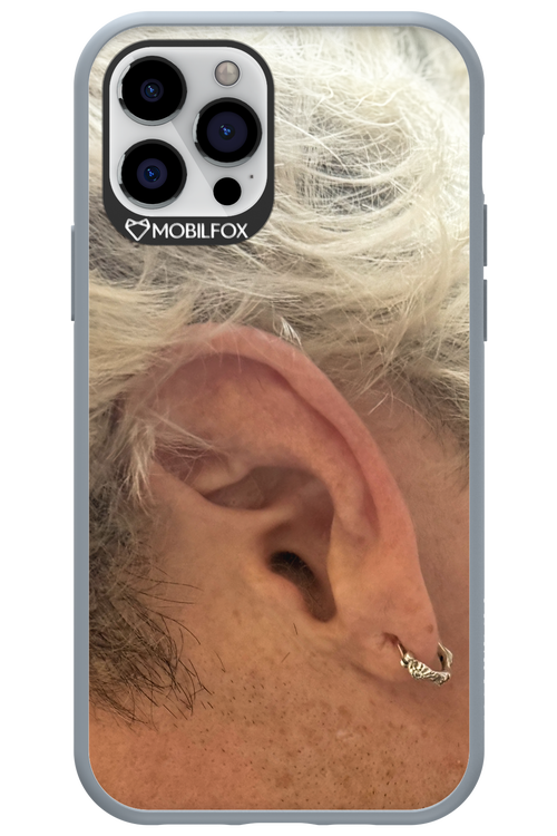Ear - Apple iPhone 12 Pro