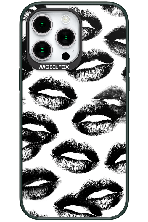 Ghost Kiss - Apple iPhone 15 Pro Max