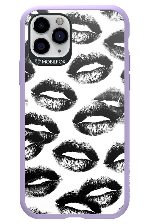 Ghost Kiss - Apple iPhone 11 Pro