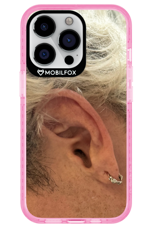 Ear - Apple iPhone 13 Pro