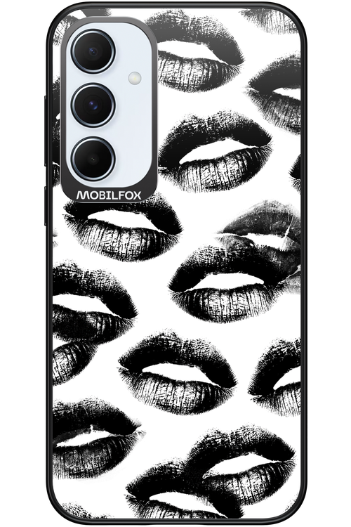 Ghost Kiss - Samsung Galaxy A55