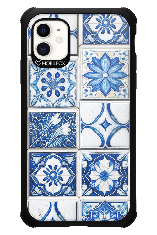 Antique - Apple iPhone 11