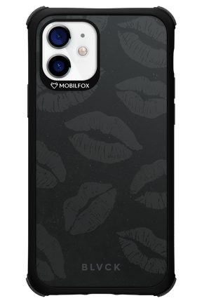 Dark Lips - Apple iPhone 12