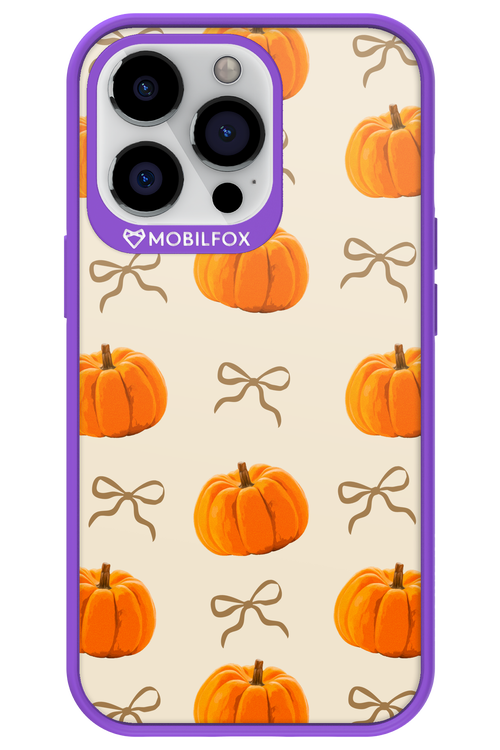 Cutie Pumpkin - Apple iPhone 13 Pro