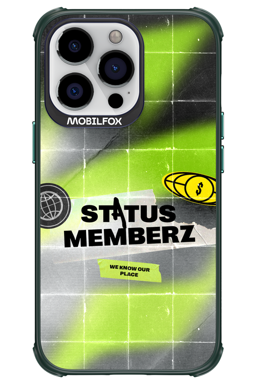 Status Memberz - Apple iPhone 13 Pro
