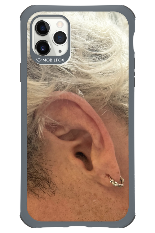 Ear - Apple iPhone 11 Pro Max