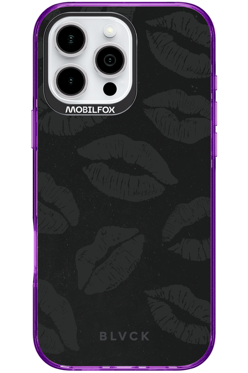 Dark Lips - Apple iPhone 16 Pro Max