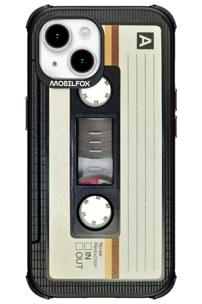 CASE 11 - Apple iPhone 15