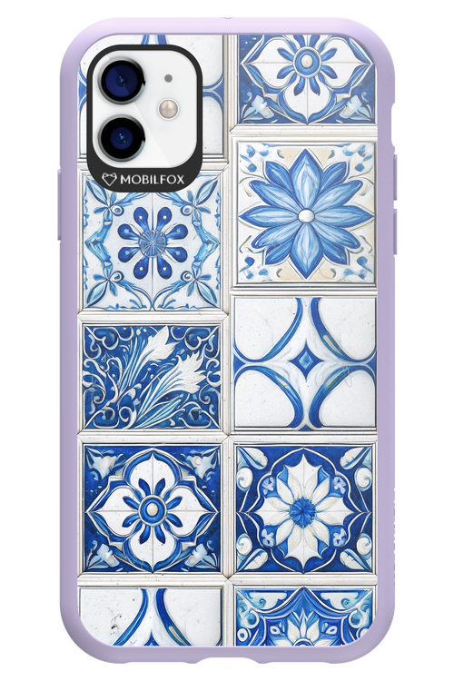 Antique - Apple iPhone 11