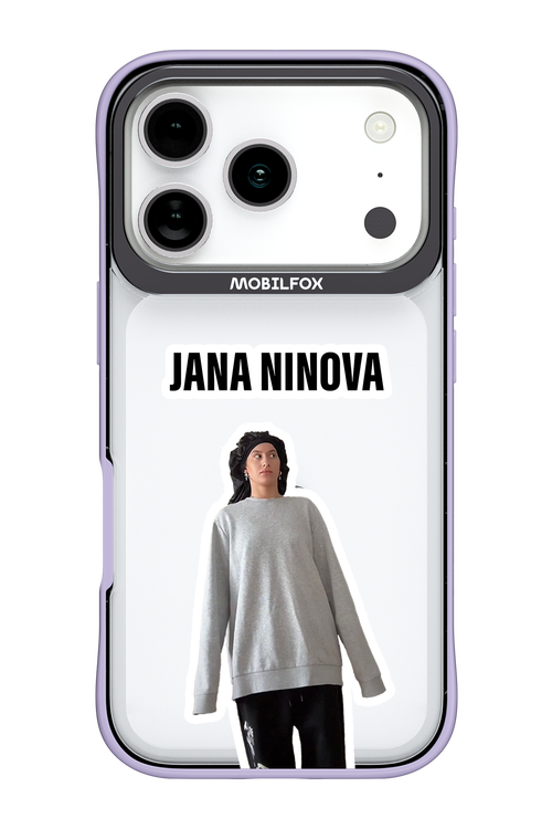 Jana Ninanova - Apple iPhone 17 Pro