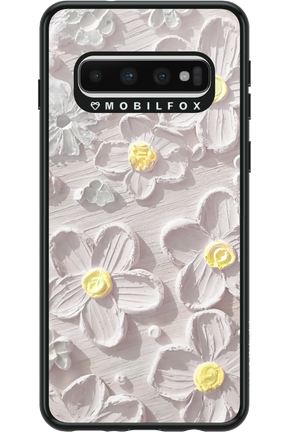 White Flowers - Samsung Galaxy S10