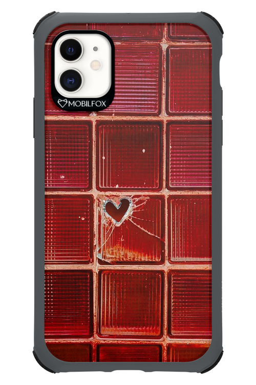 Heartbroken - Apple iPhone 11