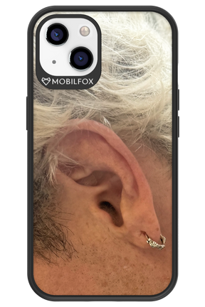 Ear - Apple iPhone 13