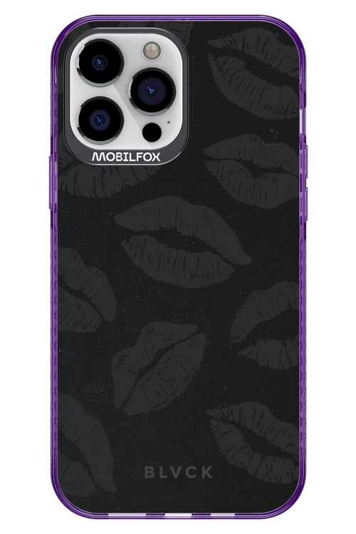 Dark Lips - Apple iPhone 13 Pro Max