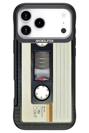 CASE 11 - Apple iPhone 17 Pro Max