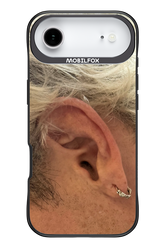 Ear - Apple iPhone 17 Air