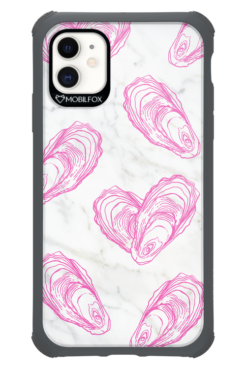 Shelly - Apple iPhone 11