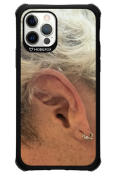 Ear - Apple iPhone 12 Pro