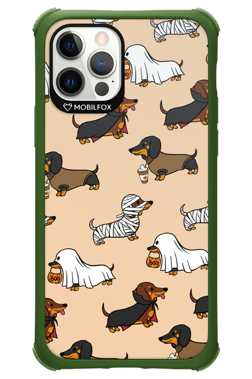 Scary Dachshund - Apple iPhone 12 Pro