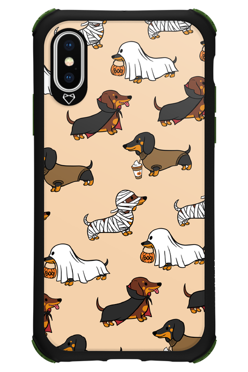 Scary Dachshund - Apple iPhone XS