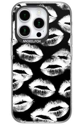 Ghost Kiss Black - Apple iPhone 15 Pro