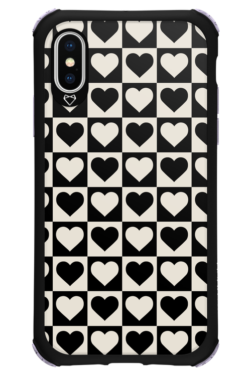 Checkered Heart - Apple iPhone XS